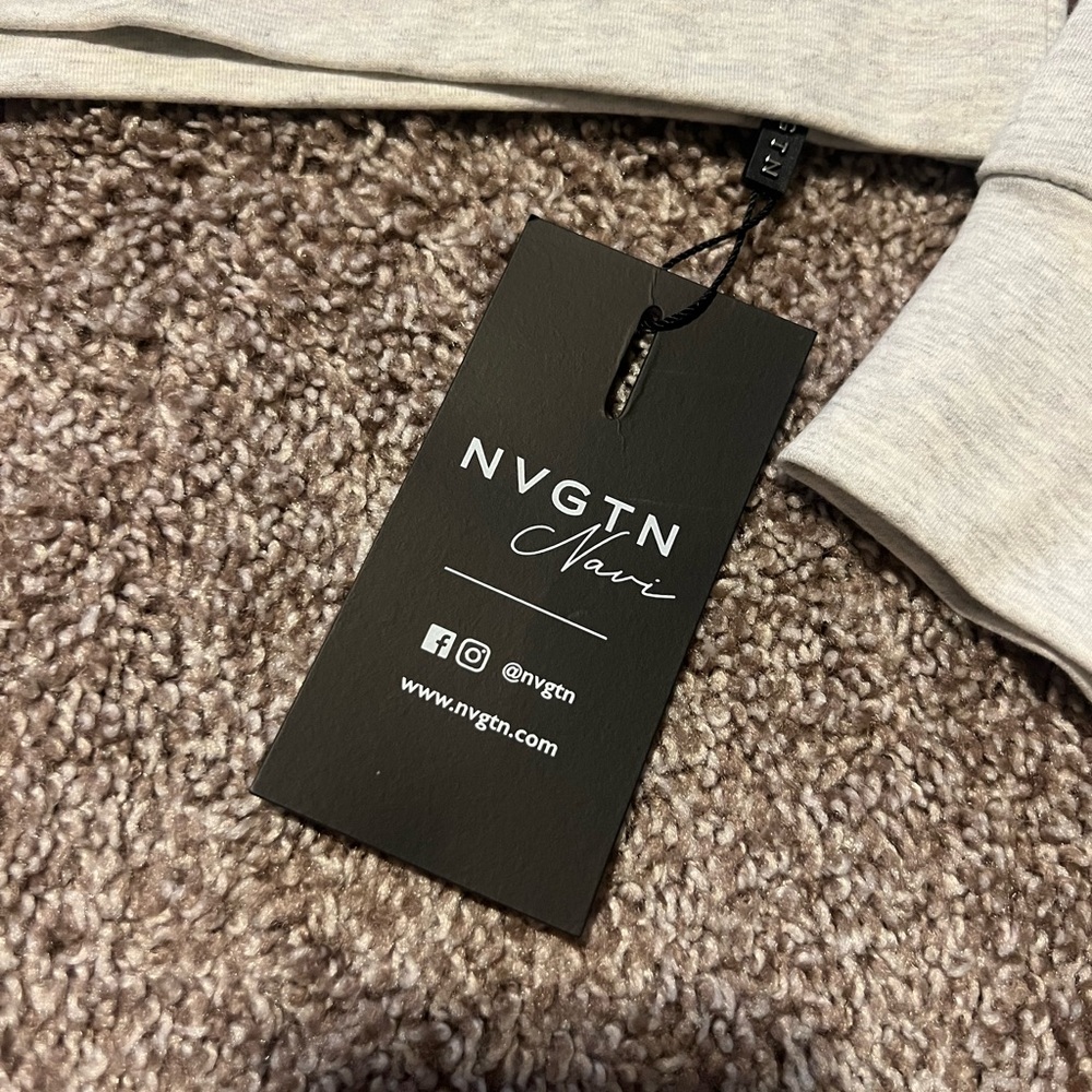 NWT NVGTN Light Gray Cropped Hoodie - Picture 4 of 4